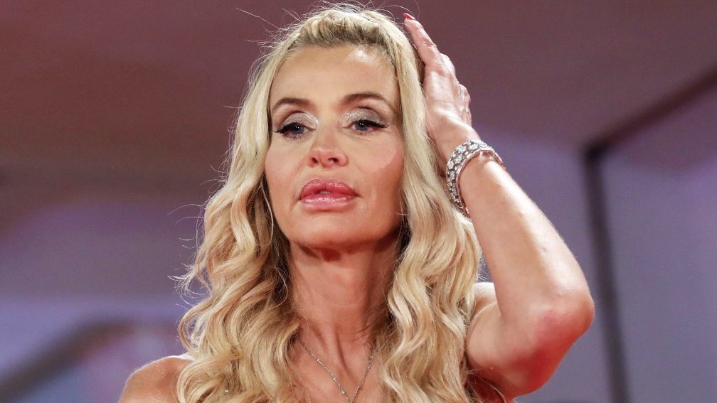 Grande Fratello Vip, anticipazioni e DIRETTA di venerdì 24 aprile