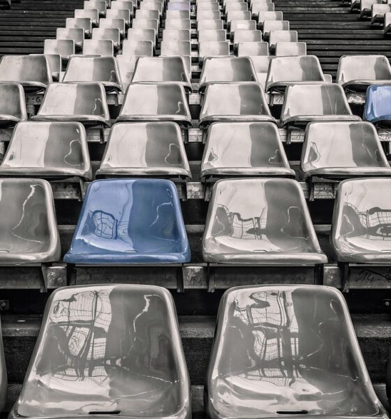 Tribuna allo stadio