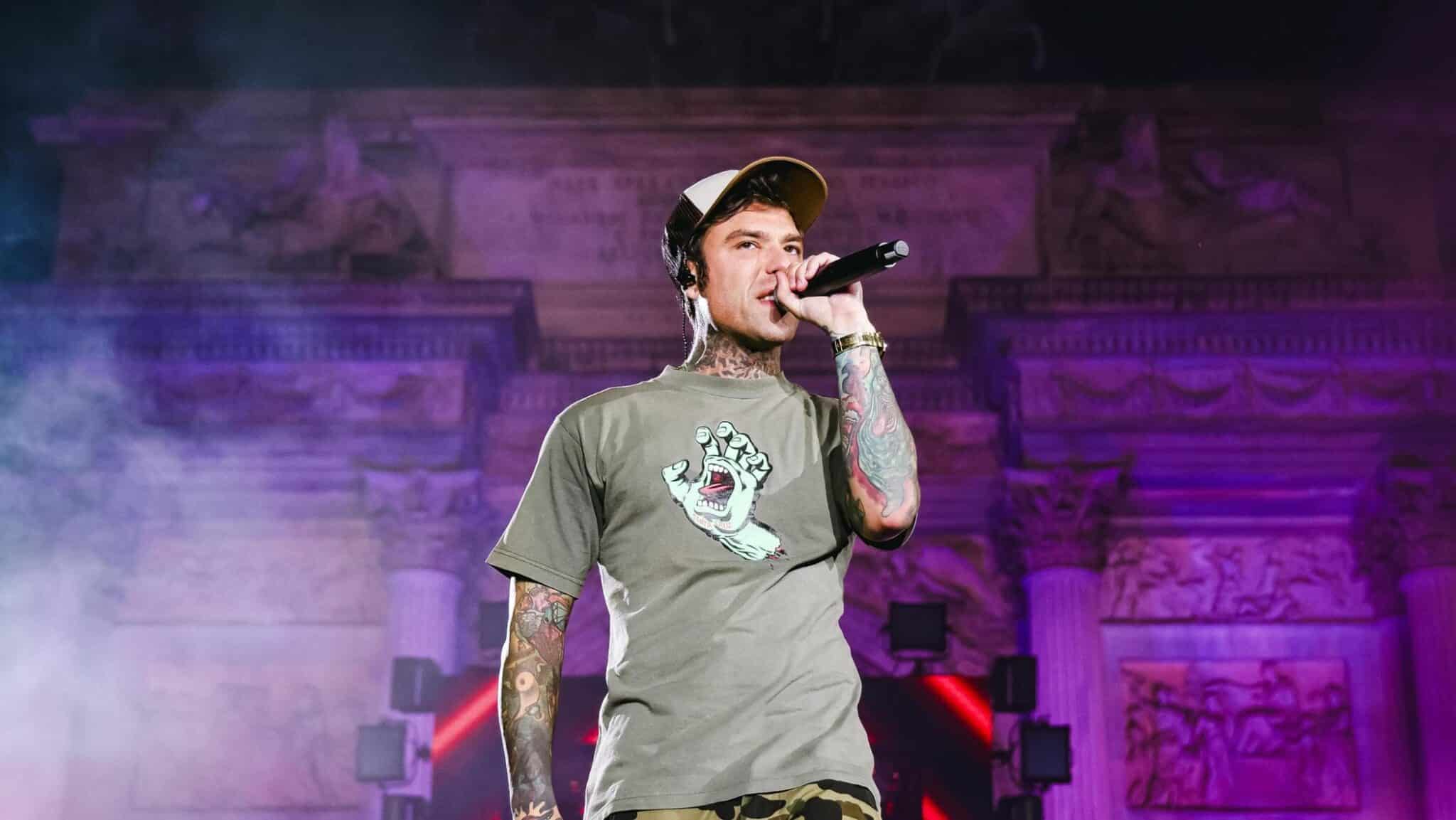 Fedez ricoverato d’urgenza. Le condizioni del rapper