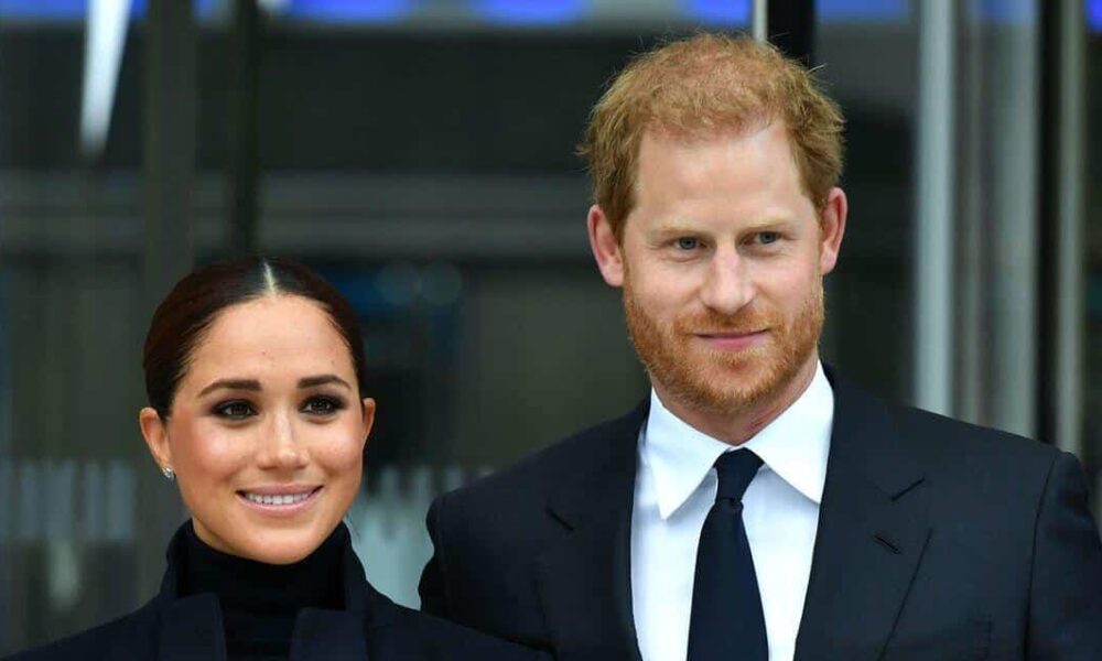 Harry, Meghan e i figli torneranno a vivere in Inghilterra. Dipende dalla salute di Re Carlo III?