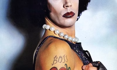 The Rocky Horror Show è omotransfobico? Per l'attuale comunità LGBTQI+ il film è un inno a stereotipi e pregiudizi, e ne chiede l'oblio. I fans dell'opera al contrario ne rivendicano il valore provocatorio e liberatorio per l'epoca, e lo considerano un classico intramontabile della controcultura.