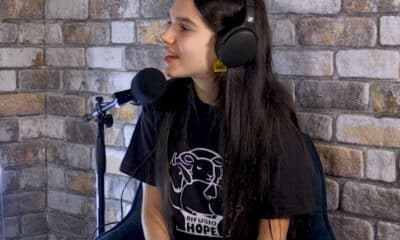 MariaSofia Federico torna virale con l'antinatalismo. La CC romana prende una filosofia di nicchia e la trasforma in una macchina da ragebait, mixando ecoansia, vittimismo generazionale e una versione semplificata del pessimismo leopardiano. La formula piace ai giovanissimi e fa infuriare i boomer