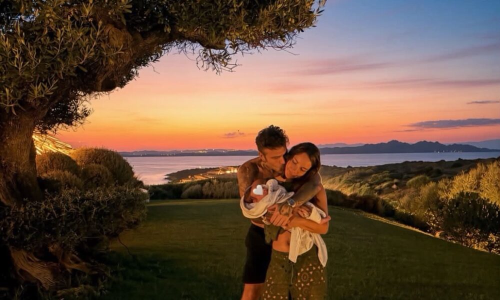 Fedez mostra il volto di Edoardo Lupo sui social. Lo scatto commuove i follower