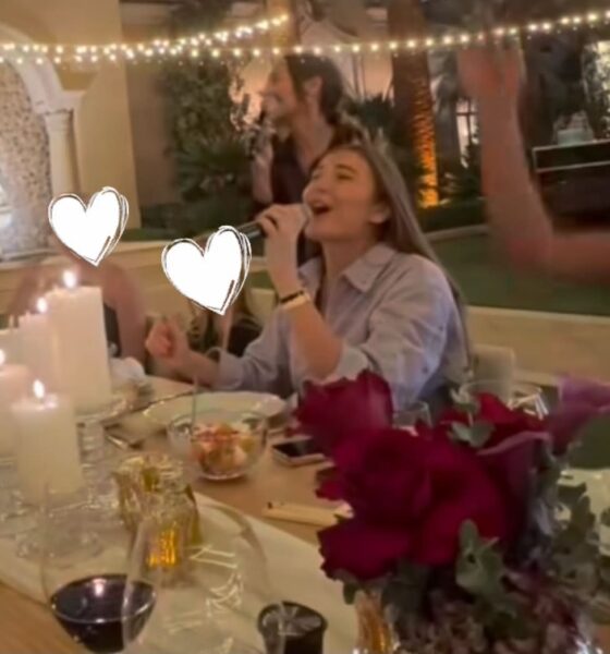Chanel Totti canta al 50esimo di papà Francesco: ritrovata la pace tra padre e figlia (VIDEO)