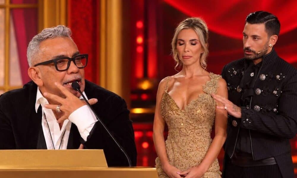 Shock a Ballando con le Stelle. Mariotto parla di “apertura delle gambe” di Noemi Bocchi e cita Totti. E le “paladine delle donne” restano zitte