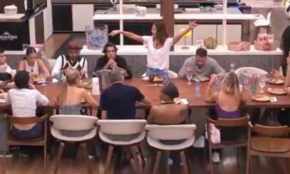 GFVIP, DIRETTA di venerdì 9 ottobre. Rientra Gian Marco: la soap opera continua