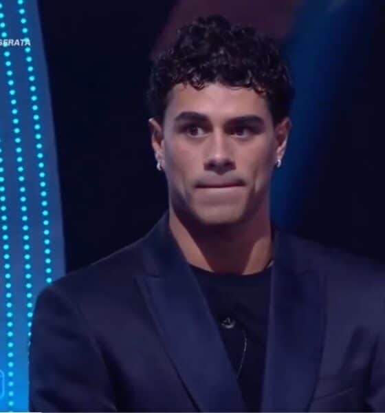 Marina La Rosa vola in finale (e il pubblico le dà ragione), Piera Meloni rischia e Alex Belli fa il critico letterario: le pagelle ironiche della 14ª puntata del GFVIP